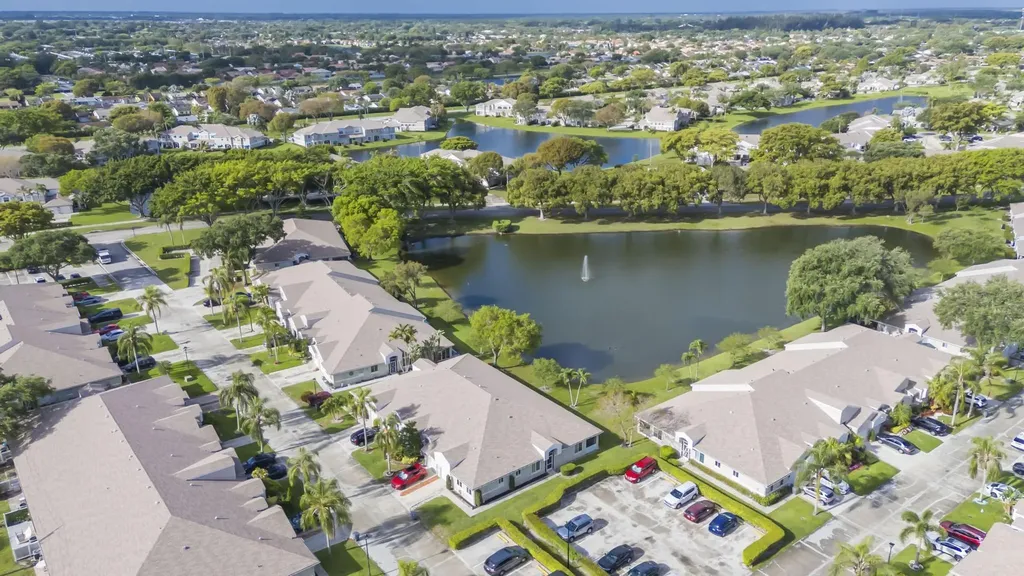 9130 Vineland Court Boca Raton FL 33496