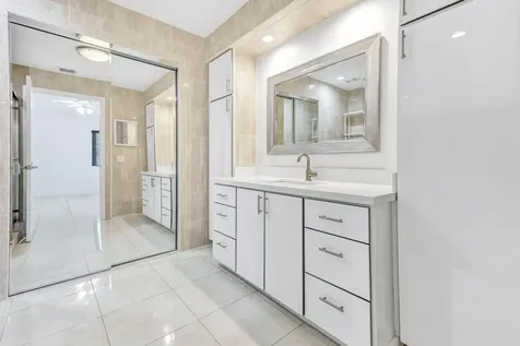 9130 Vineland Court Boca Raton FL 33496