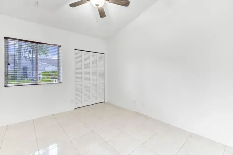 9130 Vineland Court Boca Raton FL 33496