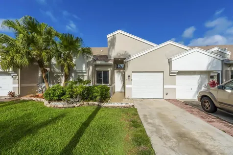 9130 Vineland Court Boca Raton FL 33496