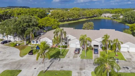 9130 Vineland Court Boca Raton FL 33496