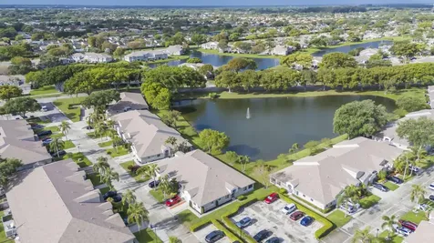 9130 Vineland Court Boca Raton FL 33496