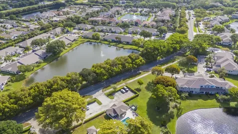 9130 Vineland Court Boca Raton FL 33496