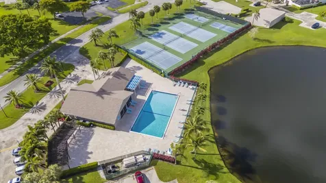 9130 Vineland Court Boca Raton FL 33496