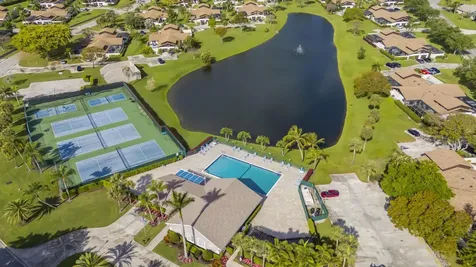 9130 Vineland Court Boca Raton FL 33496