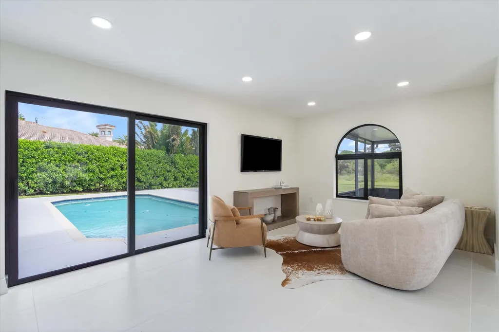 7548 Fairway Trail Boca Raton FL 33487