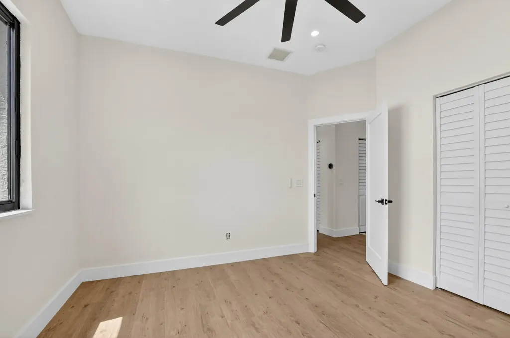 7548 Fairway Trail Boca Raton FL 33487