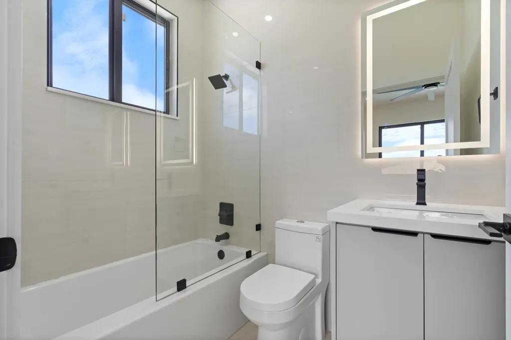7548 Fairway Trail Boca Raton FL 33487