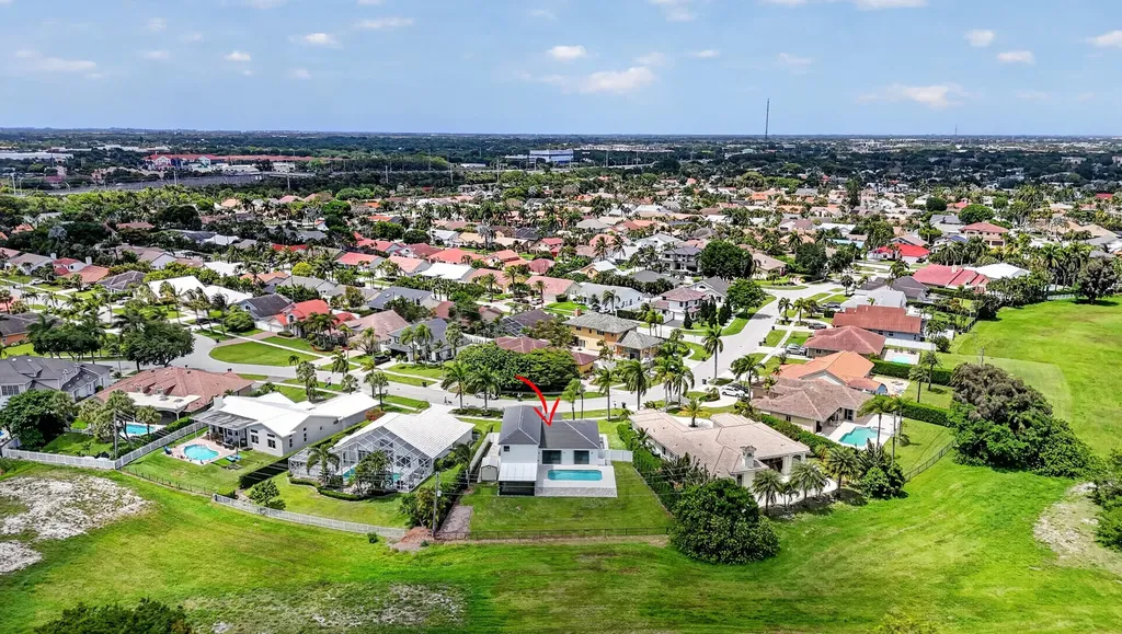 7548 Fairway Trail Boca Raton FL 33487