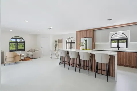 7548 Fairway Trail Boca Raton FL 33487