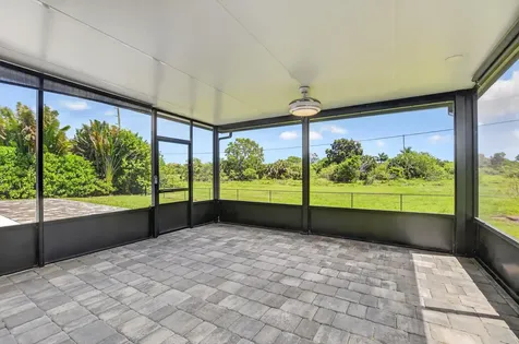 7548 Fairway Trail Boca Raton FL 33487