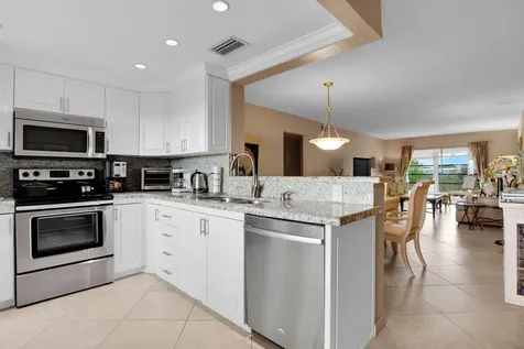 3202 Portofino Point Coconut Creek FL 33066