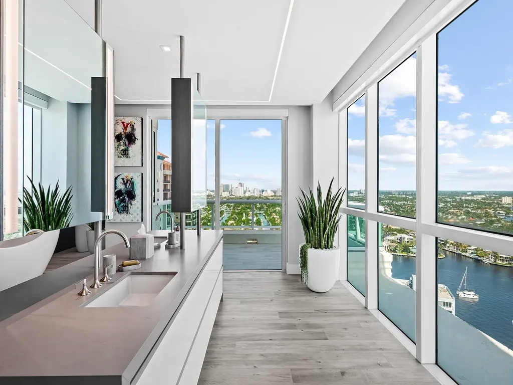101 S Fort Lauderdale Beach Boulevard Fort Lauderdale FL 33316