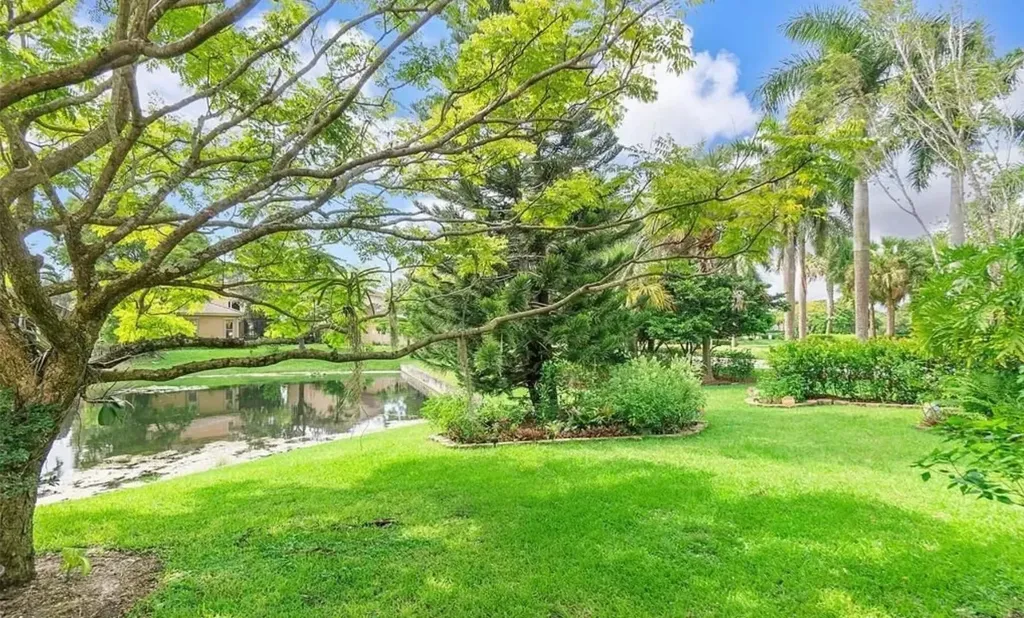 5784 NW 120th Avenue Coral Springs FL 33076