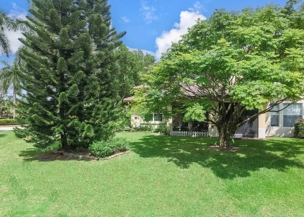 5784 NW 120th Avenue Coral Springs FL 33076