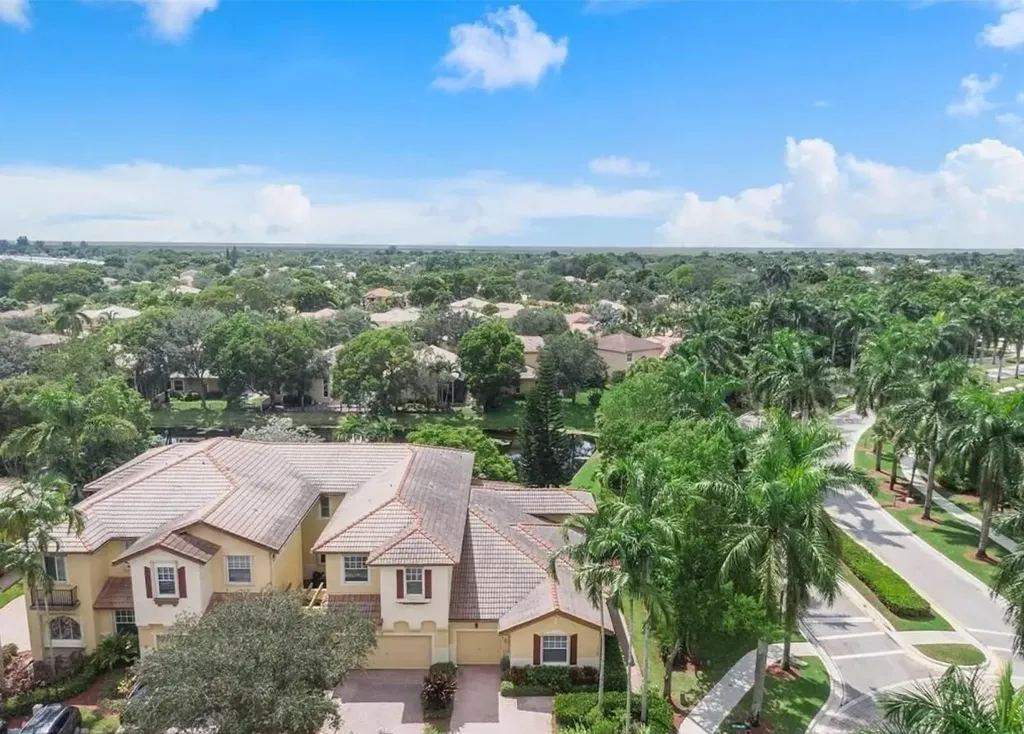 5784 NW 120th Avenue Coral Springs FL 33076