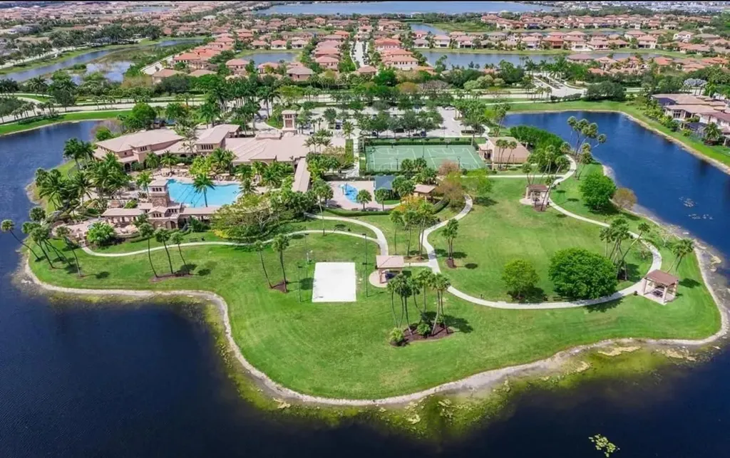 5784 NW 120th Avenue Coral Springs FL 33076