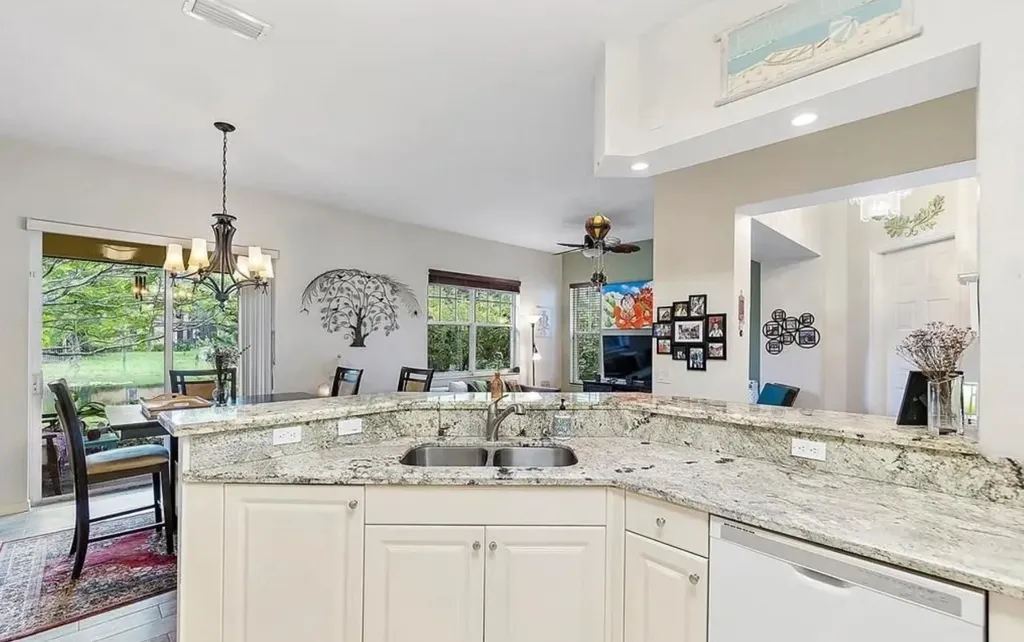 5784 NW 120th Avenue Coral Springs FL 33076