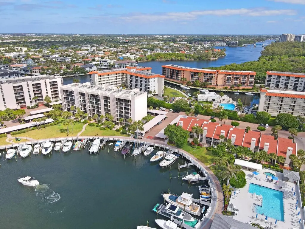 2687 N Ocean Boulevard Boca Raton FL 33431
