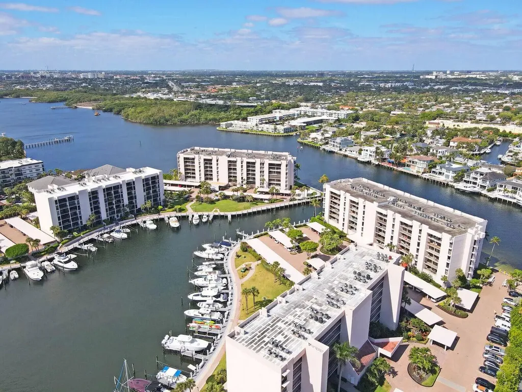 2687 N Ocean Boulevard Boca Raton FL 33431