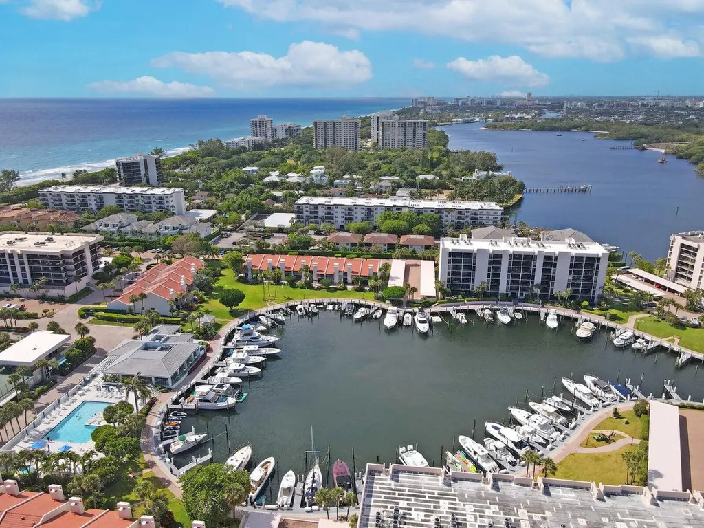 2687 N Ocean Boulevard Boca Raton FL 33431