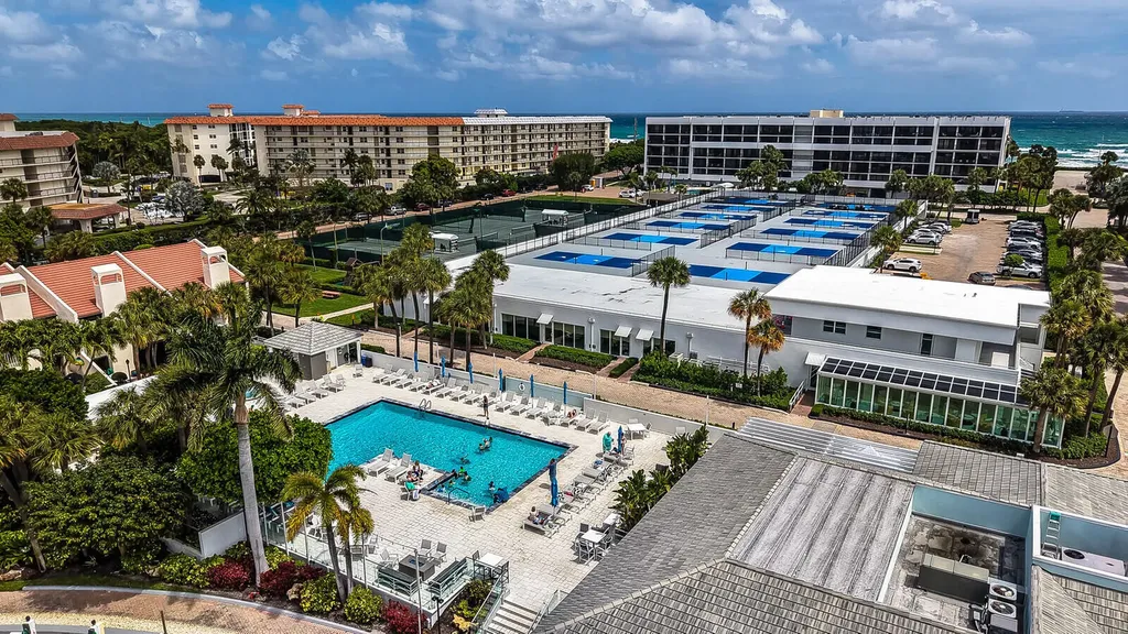 2687 N Ocean Boulevard Boca Raton FL 33431