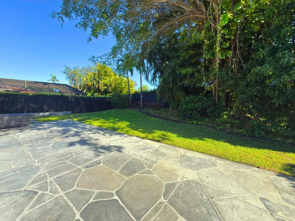 6150 Amberwoods Drive Boca Raton FL 33433