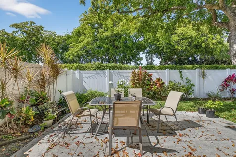 19881 Villa Medici Place Boca Raton FL 33434
