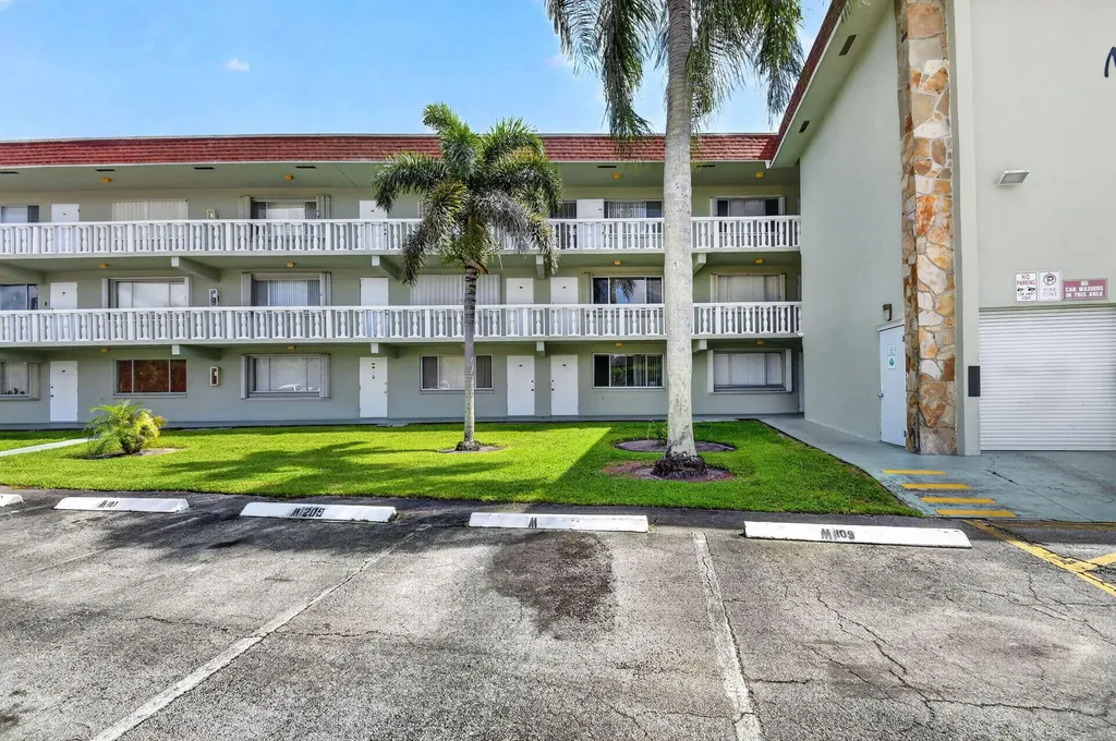 3300 Springdale Boulevard Palm Springs FL 33461