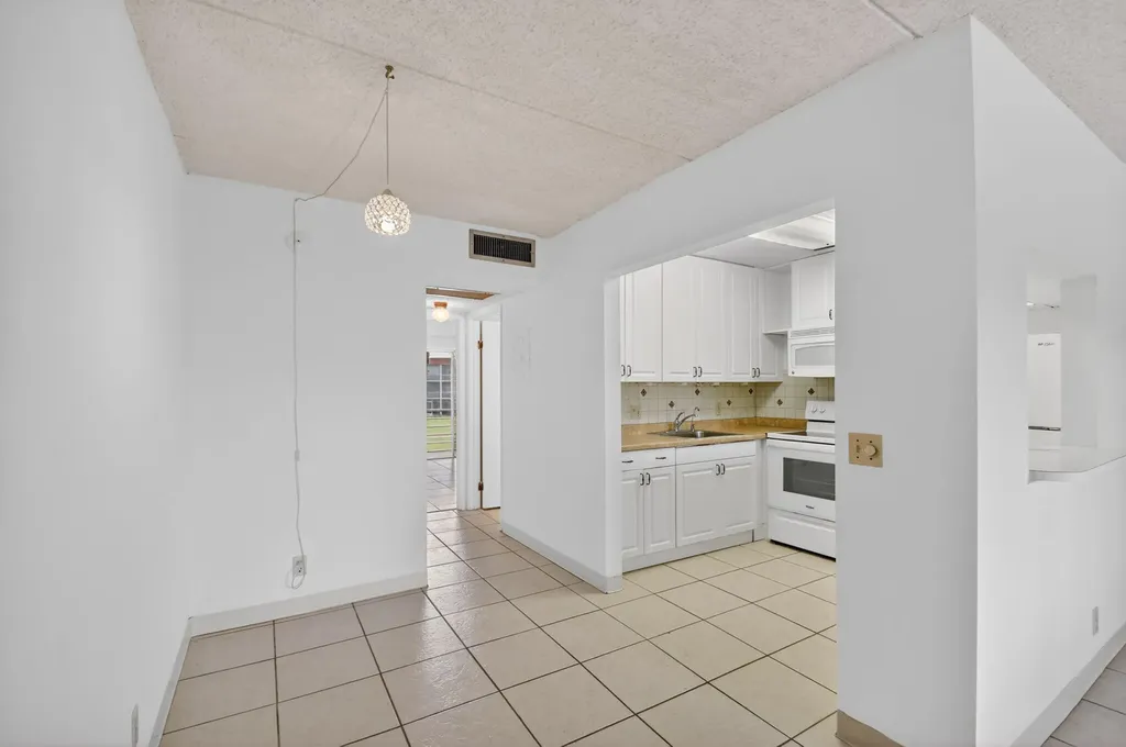 3300 Springdale Boulevard Palm Springs FL 33461