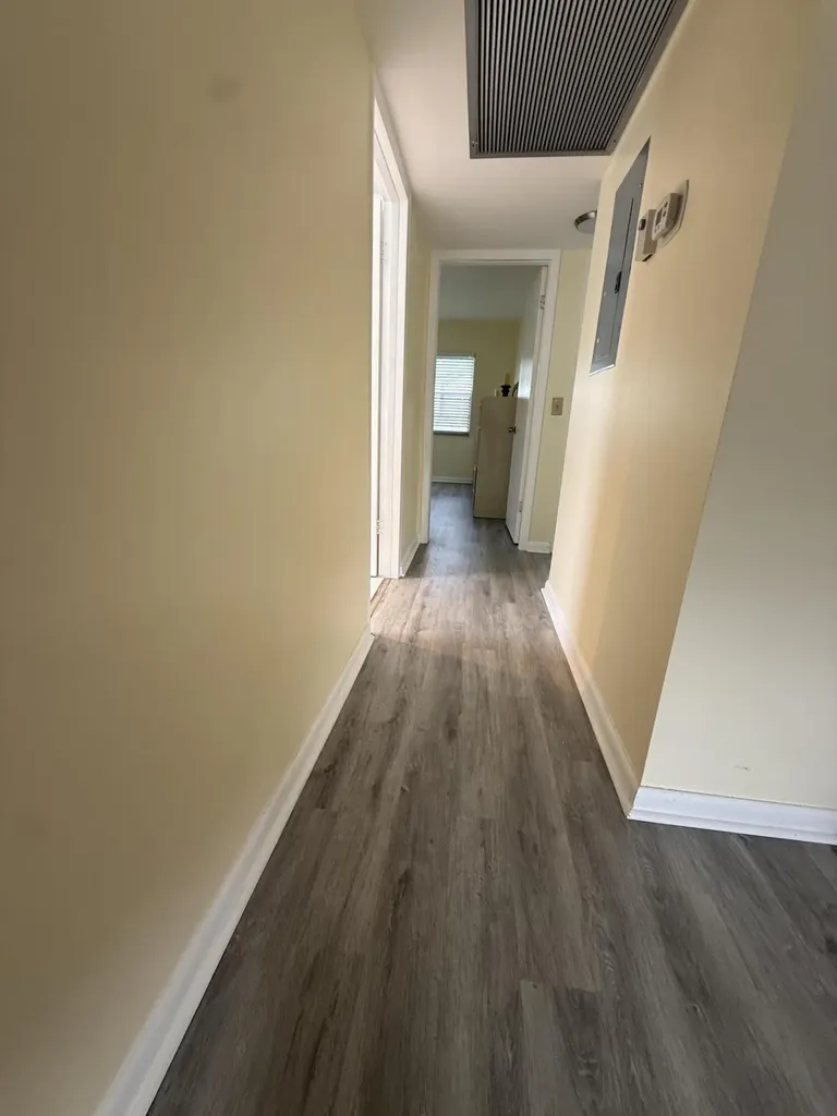 389 Fanshaw Boca Raton FL 33434