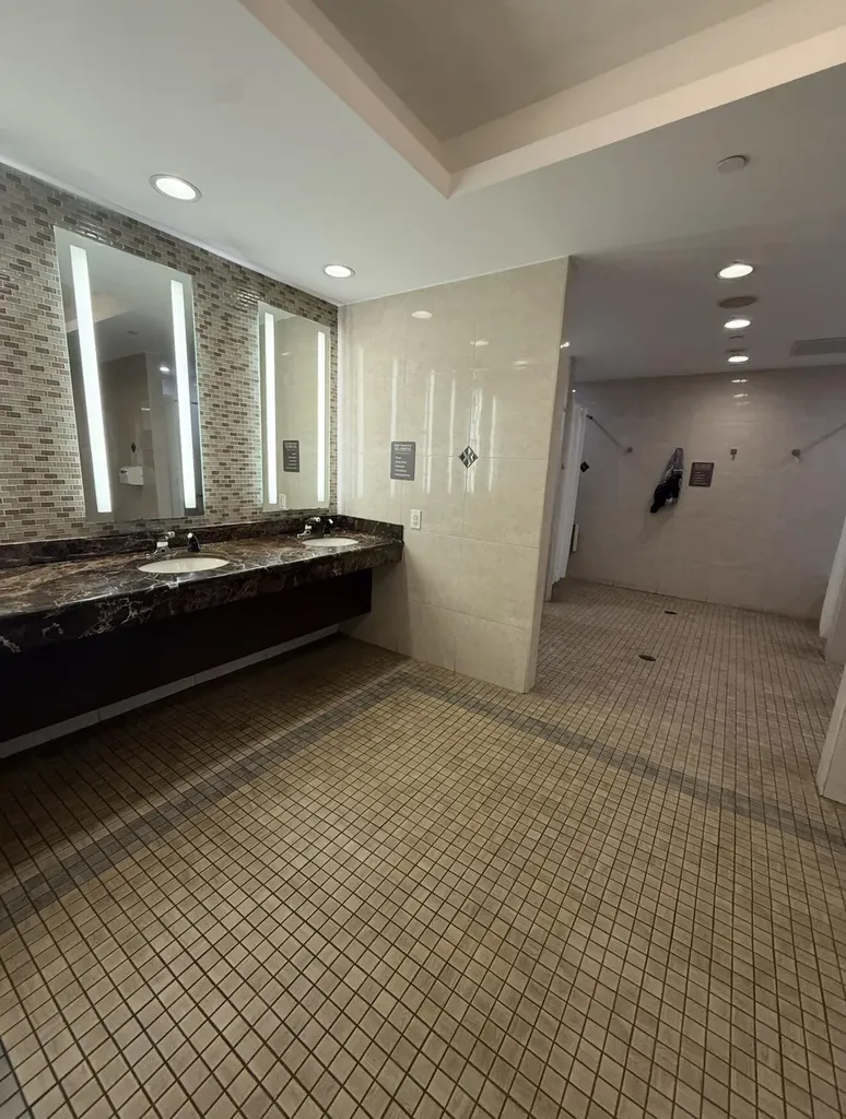 389 Fanshaw Boca Raton FL 33434