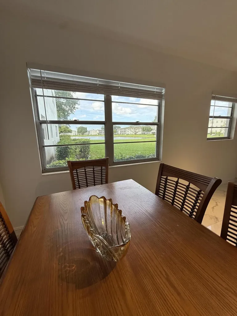 389 Fanshaw Boca Raton FL 33434