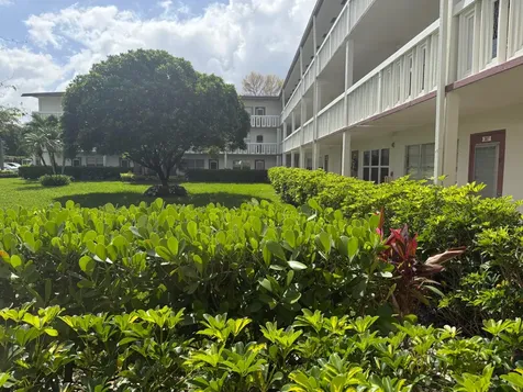 389 Fanshaw Boca Raton FL 33434