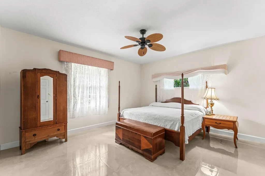 6220 Kelty Way Lake Worth FL 33467
