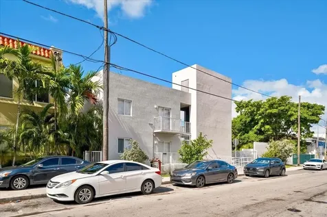 750 SW 2nd Street Miami FL 33130