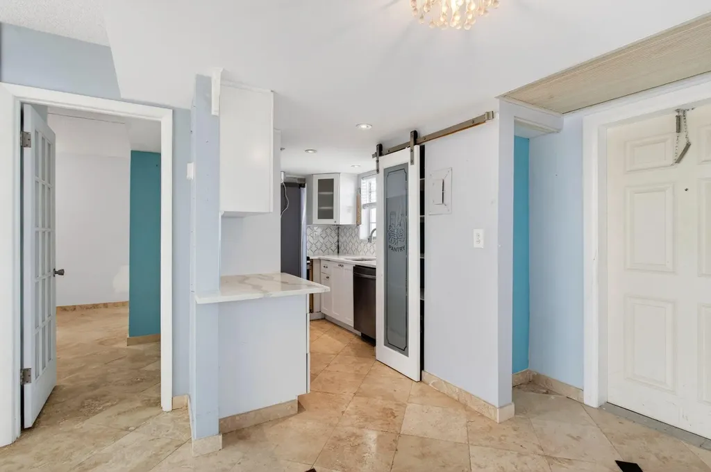 1810 New Palm Way Boynton Beach FL 33435