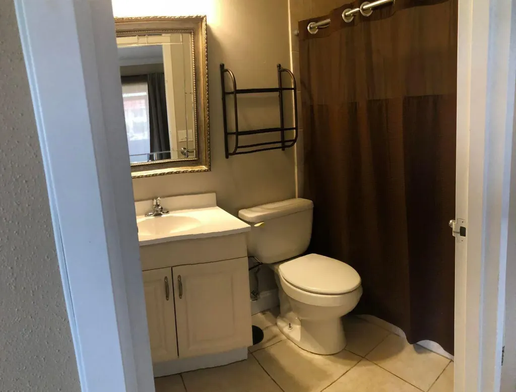 163 Waterford G Delray Beach FL 33446