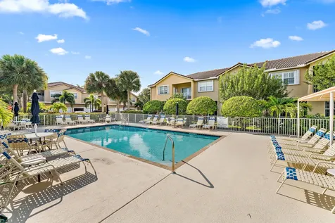 106 Lighthouse Circle Tequesta FL 33469