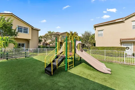 106 Lighthouse Circle Tequesta FL 33469