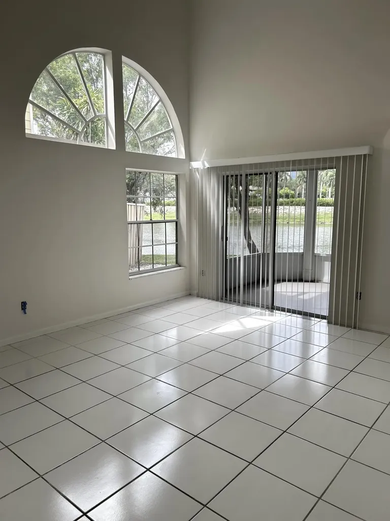 5131 Point Alexis Boca Raton FL 33486