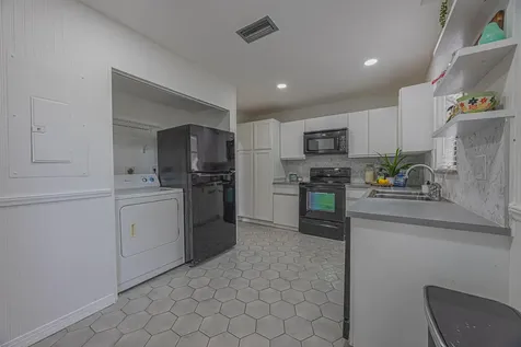 3625 Inverrary Boulevard W Lauderhill FL 33319