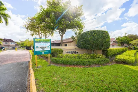 3625 Inverrary Boulevard W Lauderhill FL 33319