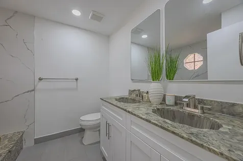 3625 Inverrary Boulevard W Lauderhill FL 33319