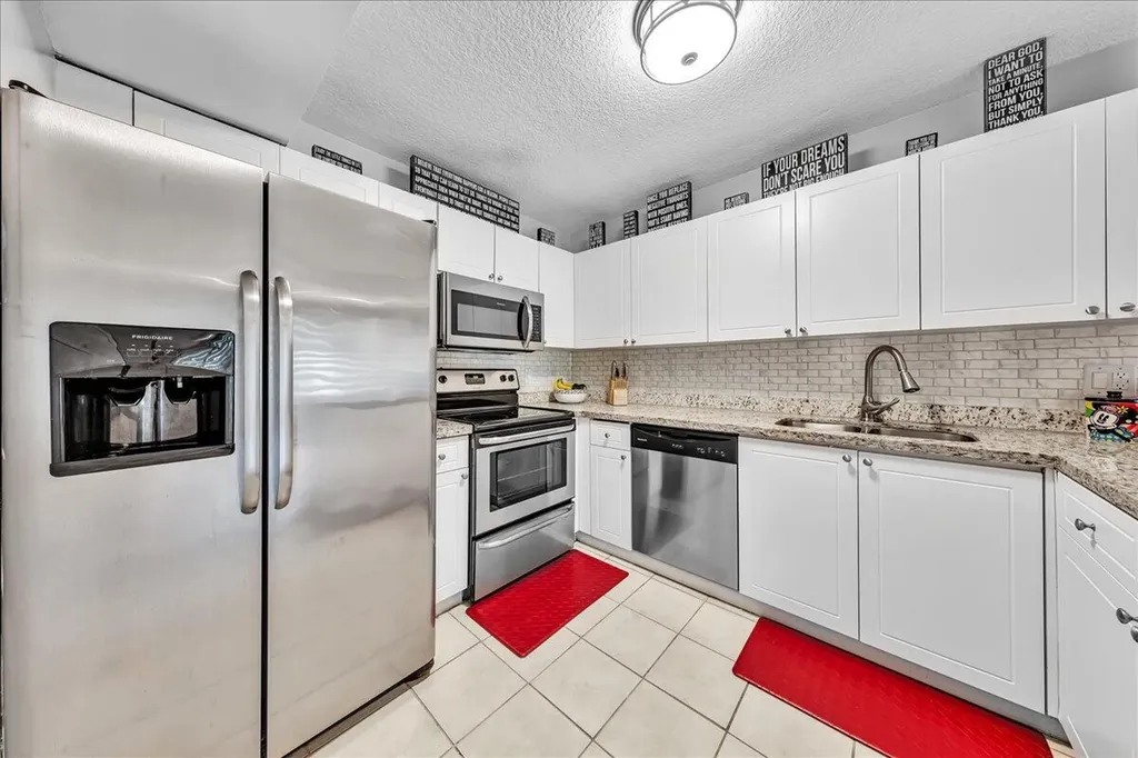 8715 Cleary Boulevard Plantation FL 33324
