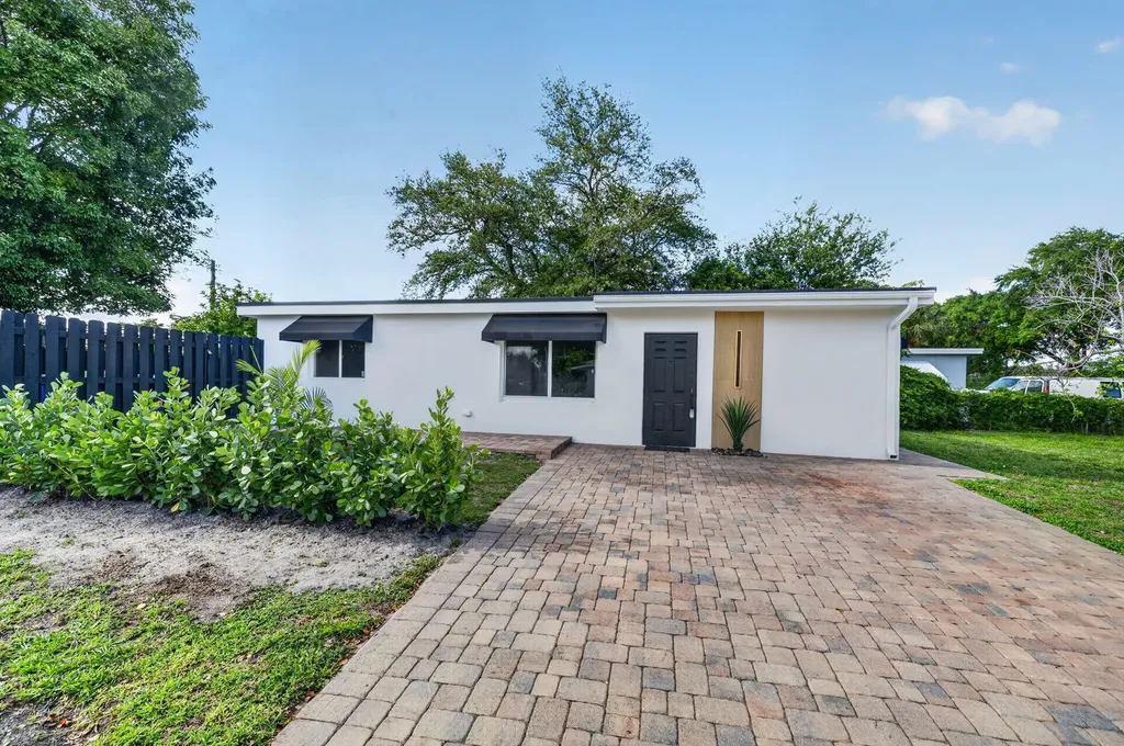 1391 SW 33rd Terrace Fort Lauderdale FL 33312