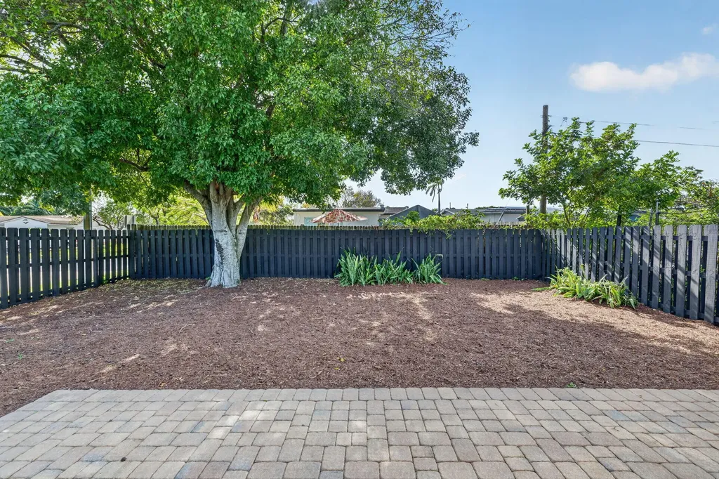 1391 SW 33rd Terrace Fort Lauderdale FL 33312