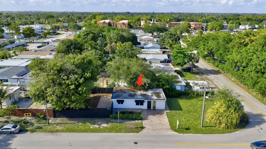 1391 SW 33rd Terrace Fort Lauderdale FL 33312
