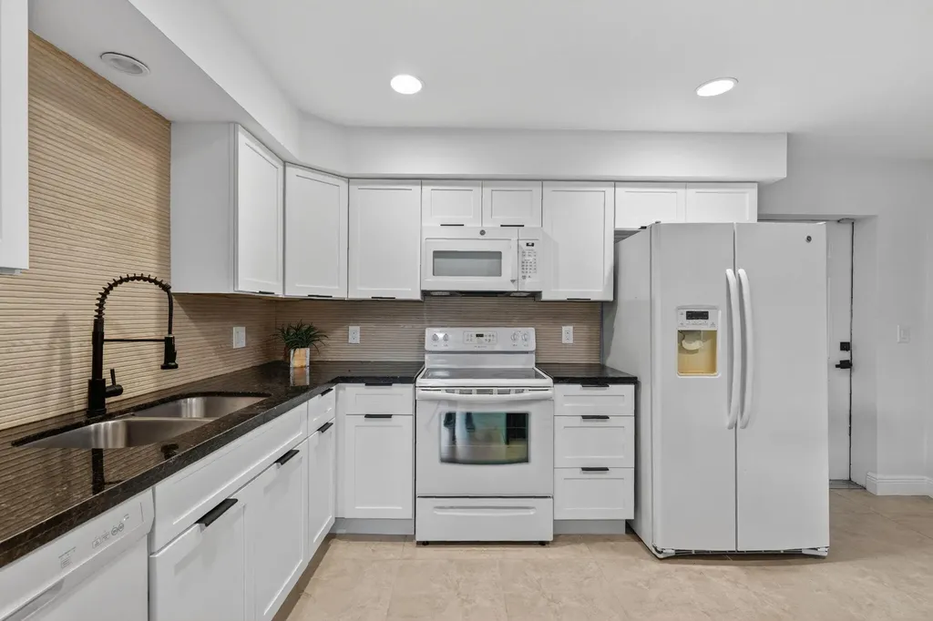 1391 SW 33rd Terrace Fort Lauderdale FL 33312
