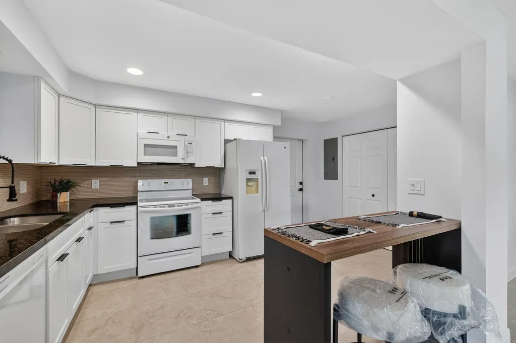 1391 SW 33rd Terrace Fort Lauderdale FL 33312